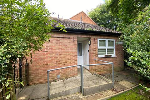 2 bedroom end of terrace house for sale, Middlemore, Southfields, Northampton, NN3 5DE