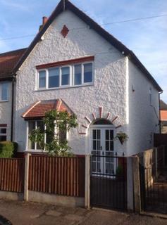 3 bedroom house to rent, Bramcote Road, Beeston NG9