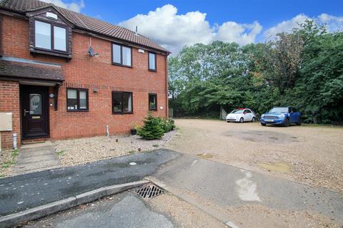 2 bedroom terraced house for sale, Treen Close, Thrapston NN14