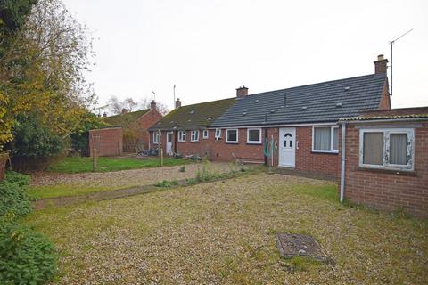 2 bedroom semi-detached bungalow for sale, Queen Elizabeth Avenue, King's Lynn PE30