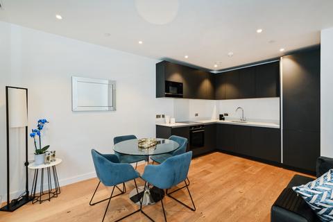 1 bedroom flat for sale, Luxe Tower, London E1