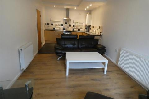 2 bedroom flat to rent, Shields Road, Byker, Newcastle Upon