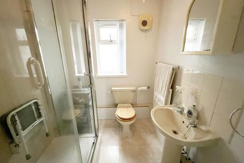 96 Beauchamp Road, Billesley, Birmingham, B13 0NR