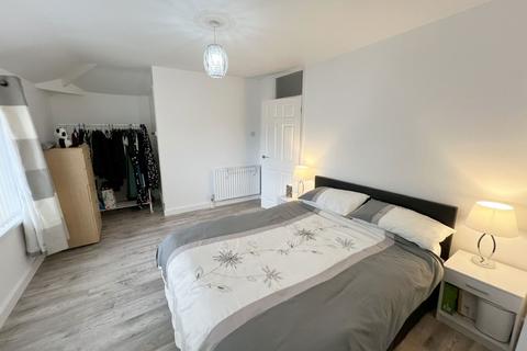 96 Beauchamp Road, Billesley, Birmingham, B13 0NR
