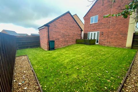 4 bedroom detached house for sale, Damselfly Road, Pineham, Northampton, NN4 9ES