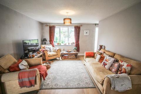 4 bedroom house for sale, Crossmoor Road - 4 Bedroom Family Home