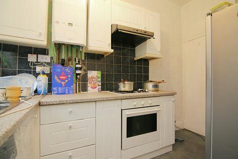 2 bedroom terraced house for sale, St. Margarets Road, Bradford, BD7