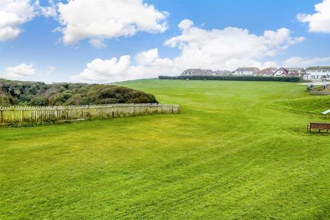 Cavell Avenue, Peacehaven, East Sussex