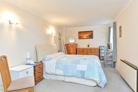 2 bedroom apartment for sale, Cavell Avenue, Peacehaven, East Sussex