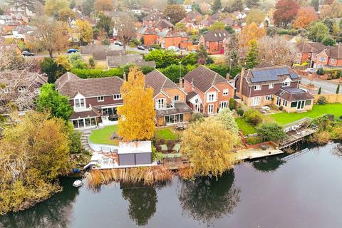 undefined, White Rock, Maidenhead SL6
