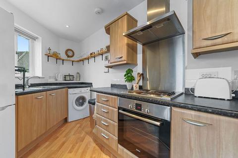 2 bedroom flat for sale, Saturn Road, Ipswich