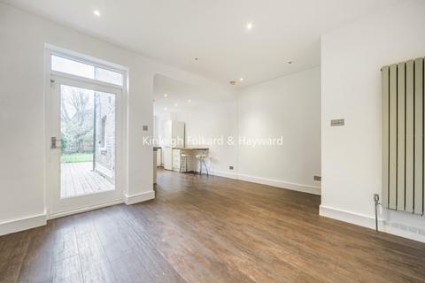 4 bedroom house to rent, Clive Road London SE21