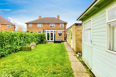 3 bedroom semi-detached house for sale, Fieldgate Crescent, Birstall, LE4