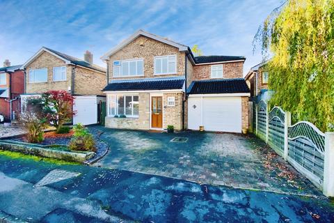 4 bedroom detached house for sale, Oriel Drive, Syston, LE7