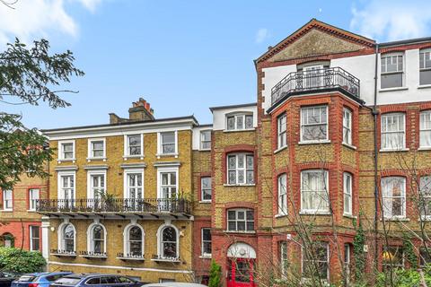 3 bedroom flat for sale, London Road, Forest Hill