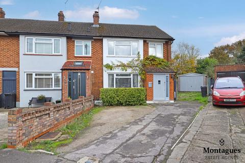 3 bedroom house for sale, Dukes Close, North Weald, CM16