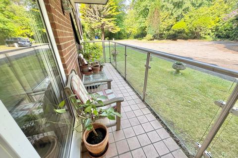 38 Western Road, Branksome Park, Poole, BH13