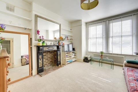 2 bedroom flat for sale, Codrington Hill, London, SE23