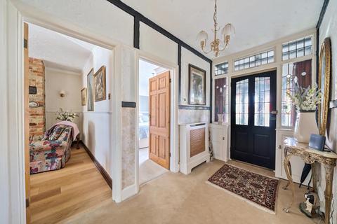 15 Hamilton Road, Feltham, TW13 4PP