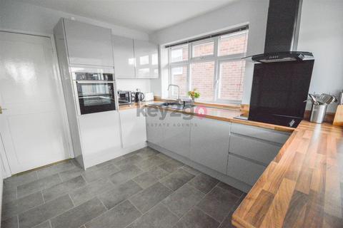 63 Cherry Tree Road, Wales, Sheffield, S26 5LL