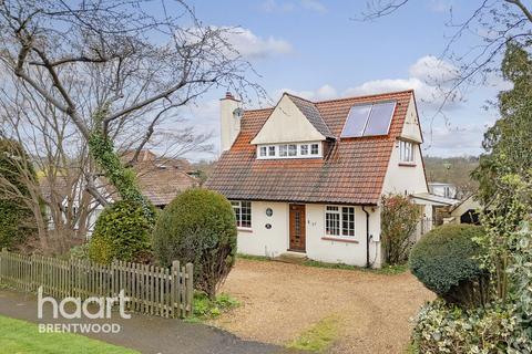 3 bedroom detached house for sale, South Weald Road, Brentwood