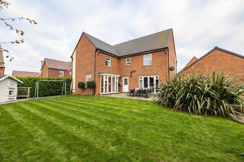 5 bedroom detached house for sale, Discovery Drive, Preston, CT3