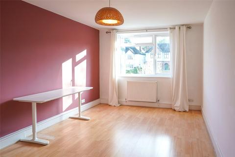 4 Beechcroft Close, Streatham, London, SW16 2EW