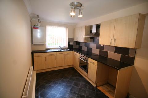 1 bedroom flat to rent, Padonhill, Moorside, Sunderland, SR3