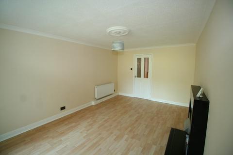 1 bedroom flat to rent, Padonhill, Moorside, Sunderland, SR3