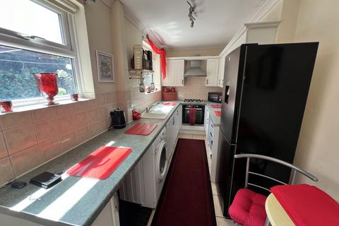 2 bedroom terraced house to rent, Thornville Road, Hartlepool