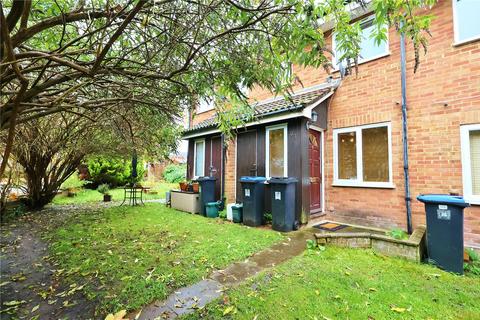 1 bedroom terraced house to rent, Waverley Court, Woking, Surrey, GU22