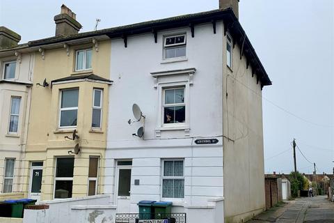 1 bedroom apartment to rent, Arundel Road, Littlehampton BN17