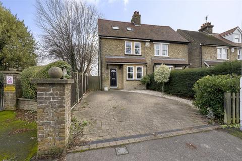 4 bedroom semi-detached house for sale, St. Georges Road, Sandwich CT13