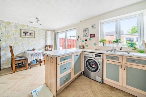 3 bedroom semi-detached house for sale, Hewlett Place, Surrey GU19