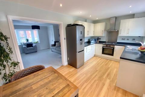 3 bedroom semi-detached house for sale, Thistleton Close, Macclesfield