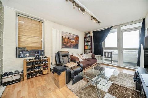 1 bedroom flat for sale, St. Luke's Estate, London EC1V