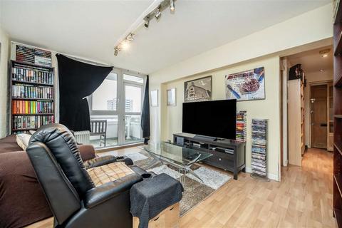 1 bedroom flat for sale, St. Luke's Estate, London EC1V