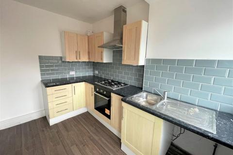 3 bedroom terraced house to rent, Stranton Street, Stockton-On-Tees