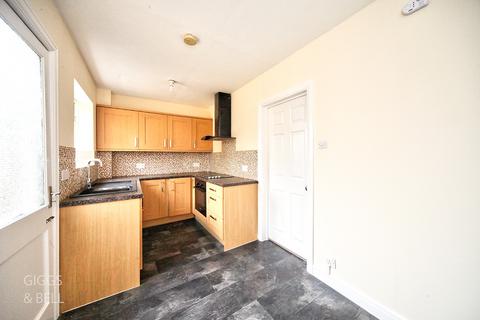11 Beech Drive, Berkhamsted, HP4 2JW