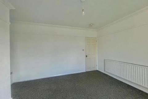 3 bedroom flat for sale, Albert Drive, Woking, GU21