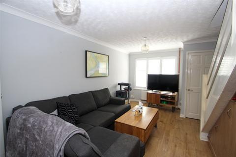 2 bedroom terraced house for sale, Chillerton, Netley Abbey, Southampton, Hampshire, SO31