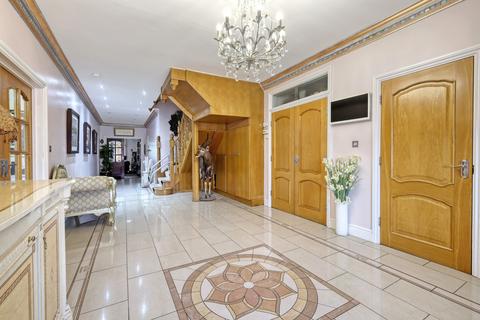 7 bedroom detached house for sale, Chigwell IG7