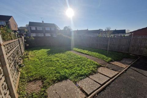 17 Beverley Close, Exeter, EX2 5NJ