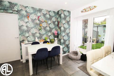 29 Alexander Road, Stotfold, Hitchin, SG5 4NA