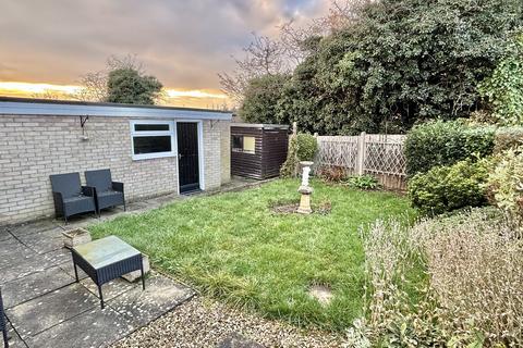 2 bedroom semi-detached bungalow for sale, Countesthorpe, Leicester LE8