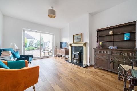 2 bedroom bungalow for sale, Potters Lane, Barnet, EN5