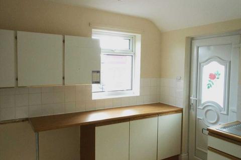 1 bedroom flat to rent, Doncaster Road, Scunthorpe DN15