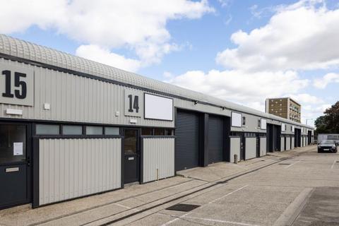 Industrial unit to rent, Edmonton, Tottenham N18