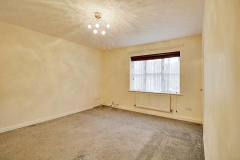 2 bedroom flat to rent, Bramble Tye, Basildon, SS15