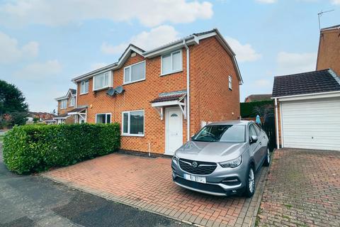 3 bedroom semi-detached house to rent, Wymondham Way, Melton Mowbray, LE13